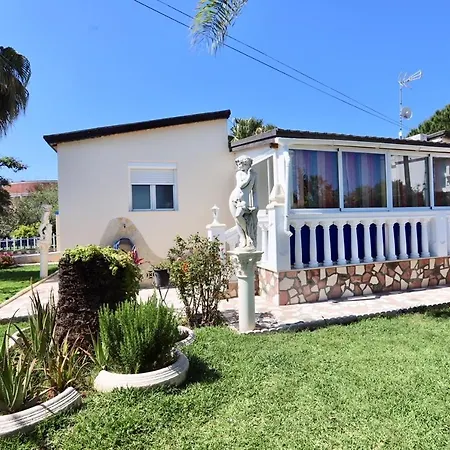 Casa A Dos Minutos Caminando Del Mar Holiday home *