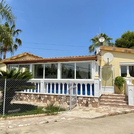 Casa A Dos Minutos Caminando Del Mar Holiday home Denia
