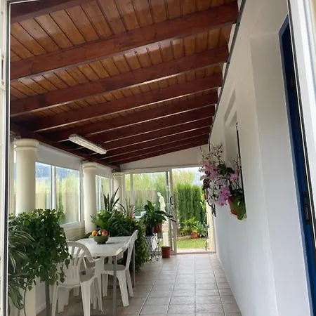 Casa A Dos Minutos Caminando Del Mar بيت للعطل دينايا
