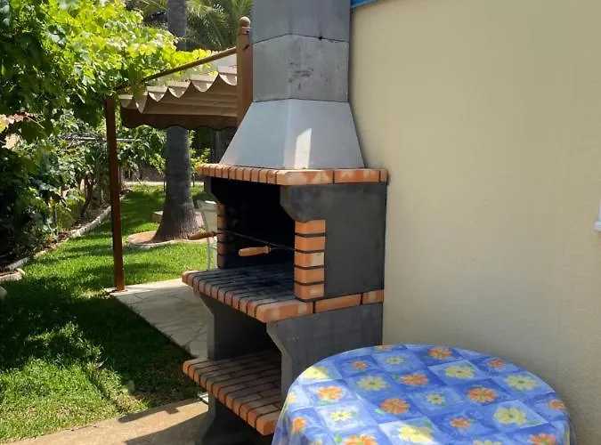 Casa A Dos Minutos Caminando Del Mar Holiday home *